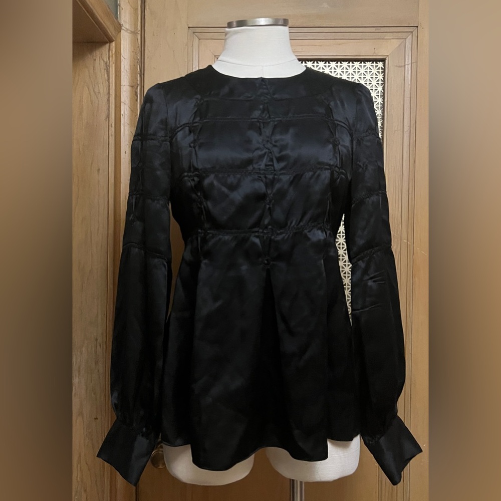 MAX STUDIO black silk top M